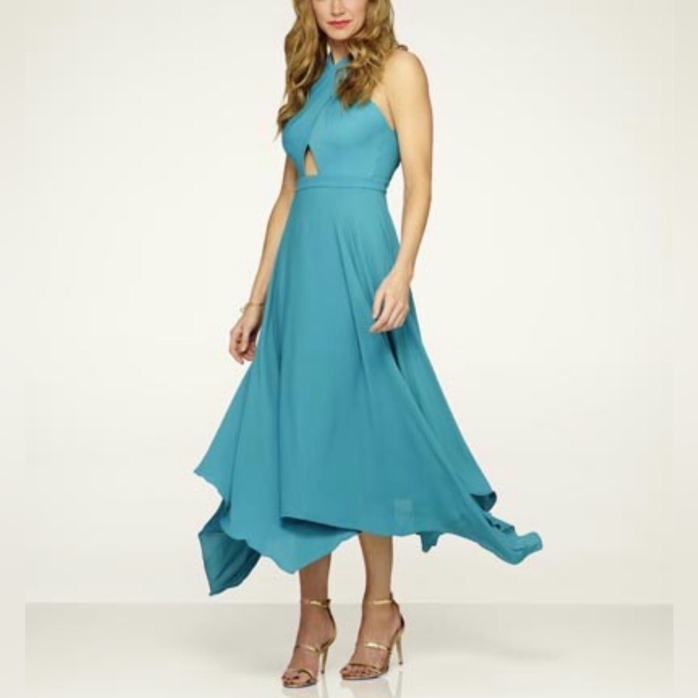 BCBGMAXAZRIA Green Halter Elegant  Dress Size 6 Cut-out Front Open Back